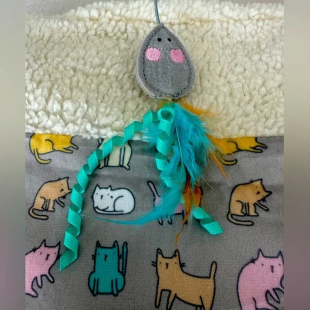 vintage Pet CAT toy bag - has a peculiar noise to get cat’ attention NWOT